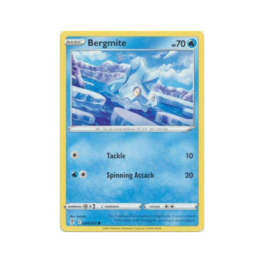 Bergmite 44/203 in Portuguese Evolving Skies Pokémon TCG