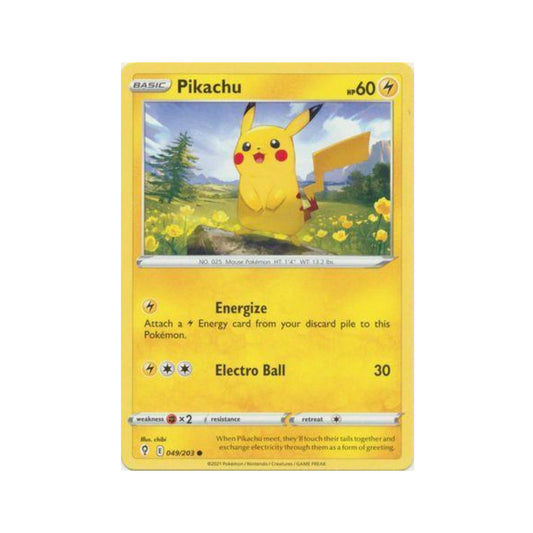 Pikachu 49/203 in Portuguese Evolving Skies Pokémon TCG