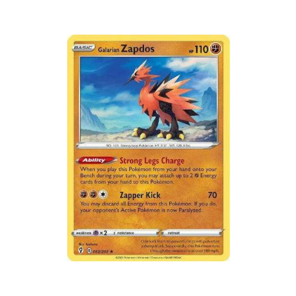 Galarian Zapdos 82/203 in Portuguese Evolving Skies Pokémon TCG